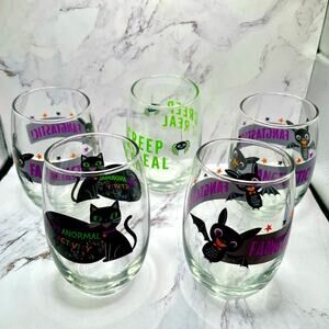 NWOT Set of 5 Halloween stemless wine glasses
